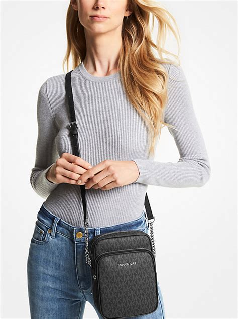 Jet Set Travel Medium Logo Smartphone Crossbody 